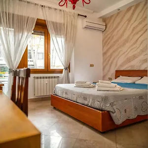 *** Guest house Mary's House Italy