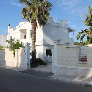  Bed & Breakfast Valentino Italy